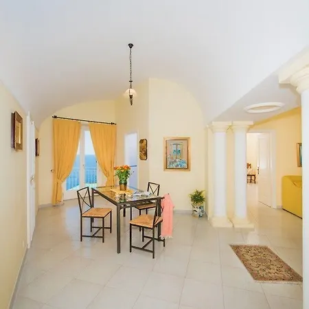 Gæstehus Alcione 4*