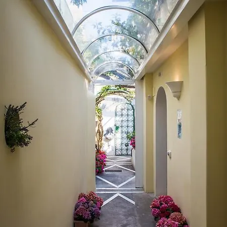 Konukevi Alcione Positano